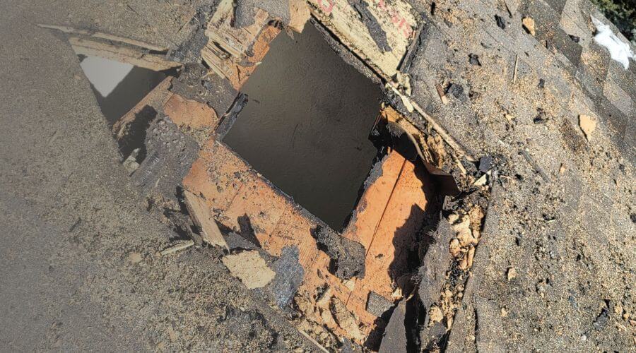 Why choose VelocityCare for water damage restoration in Oakland